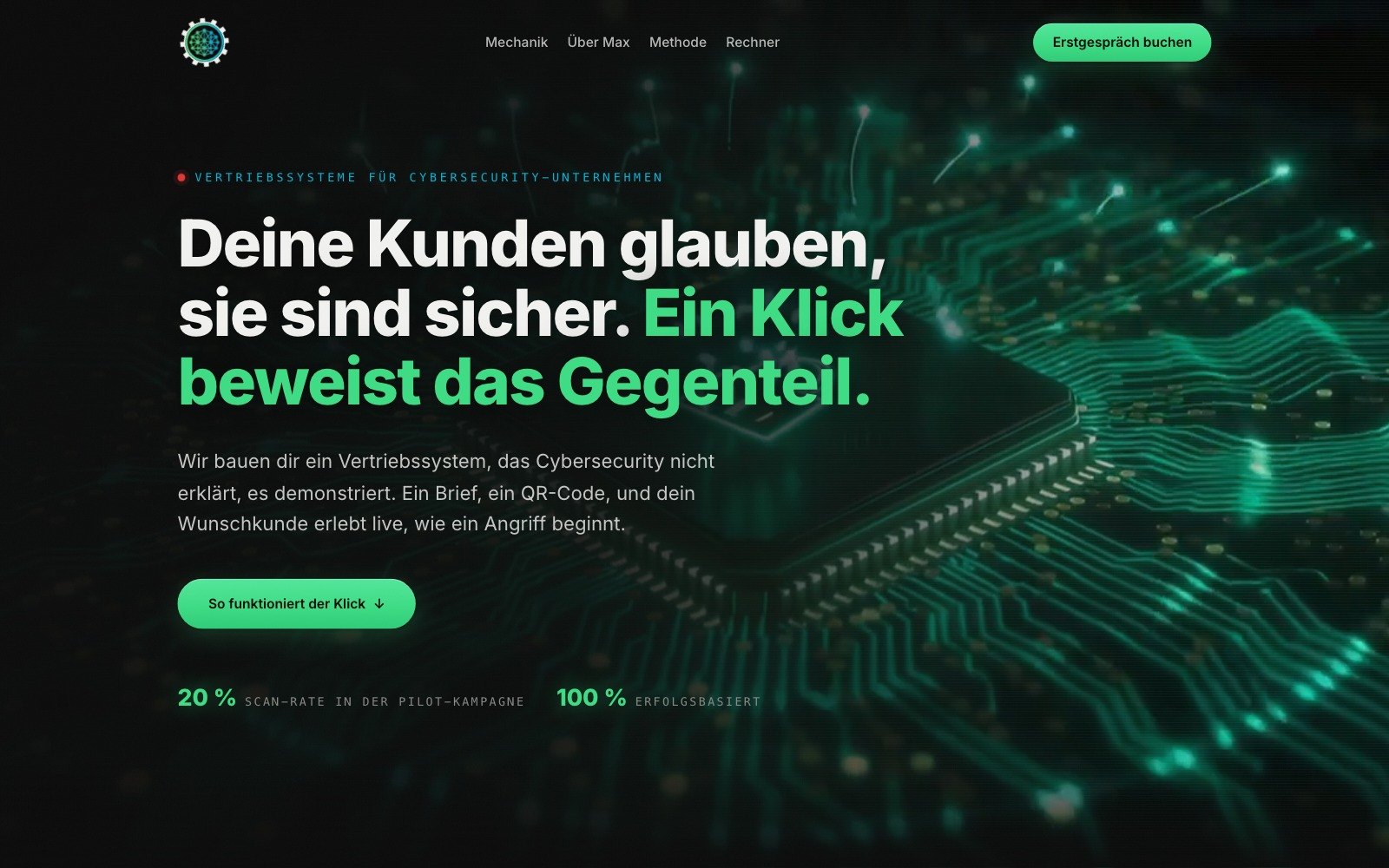 Startseite von Cyber Sales mit grün leuchtender Platine auf dunklem Grund